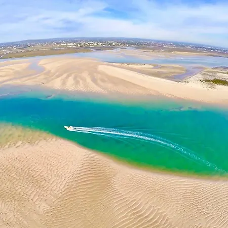 Aurora Da - Casa De Ferias By Junto Ao Mar Дом отдыха *